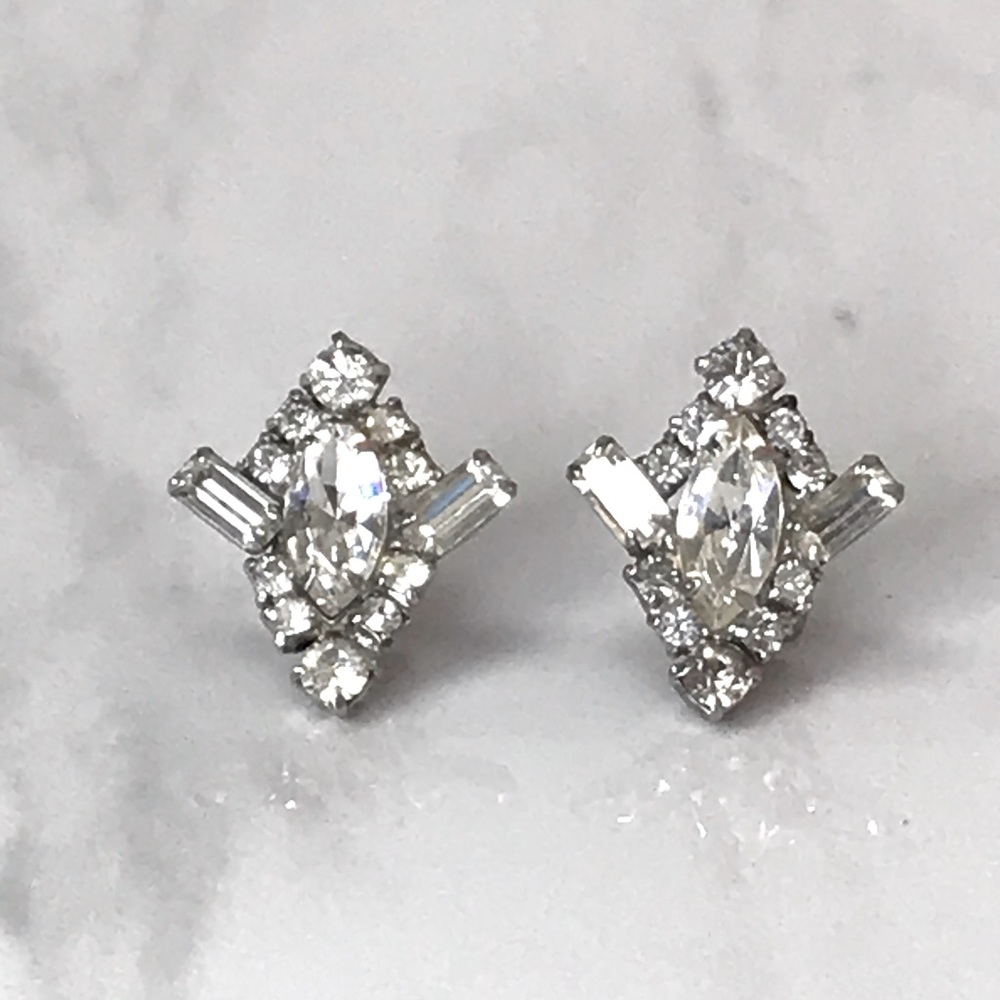 Vintage Clip On Earrings